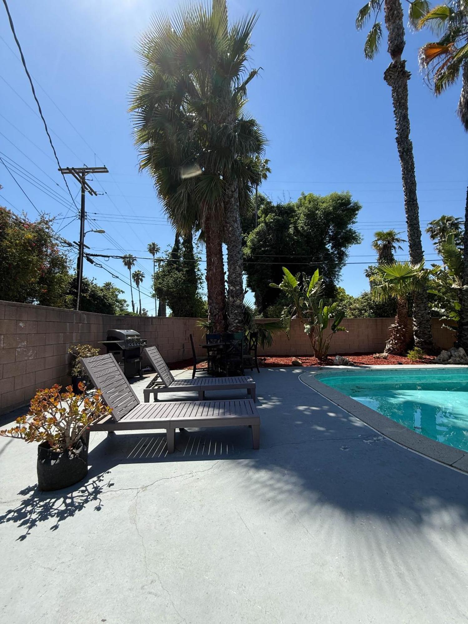 Luxurious 4Br House With Swimming Pool -Fb Villa Los Angeles Exterior photo